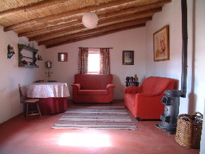 Alamo - Living Room - Click to enlarge